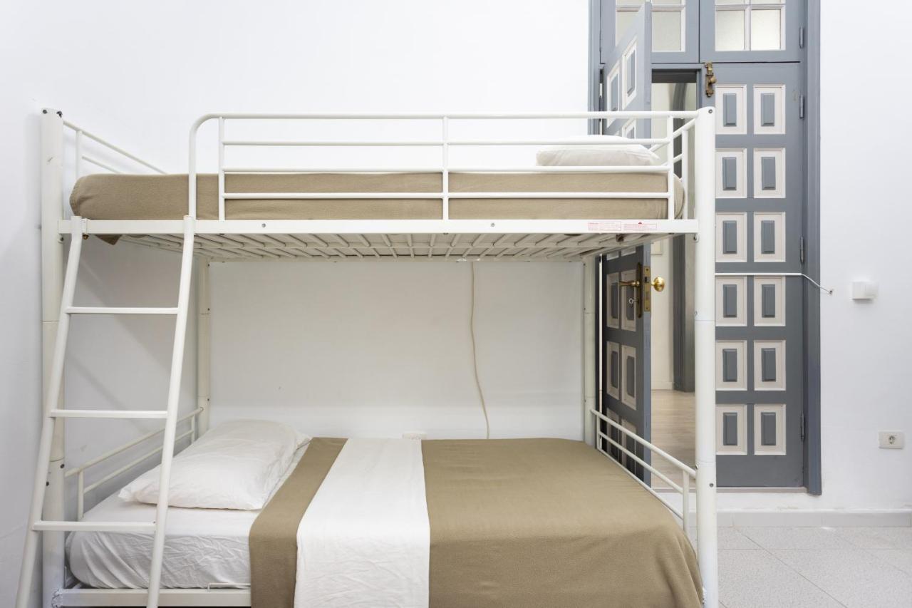 Wanderlust Hostel Santa Cruz de Tenerife Buitenkant foto