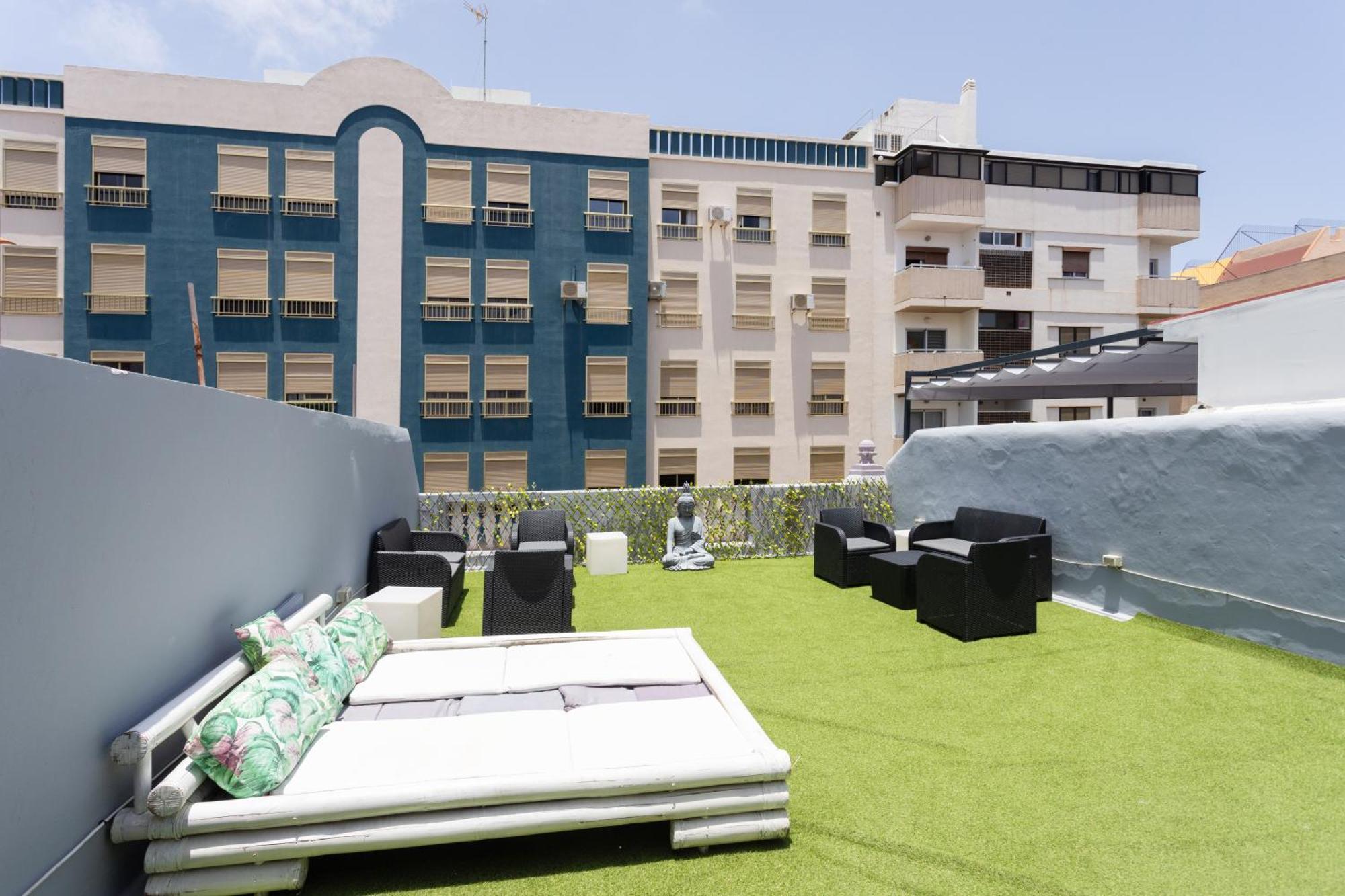 Wanderlust Hostel Santa Cruz de Tenerife Buitenkant foto